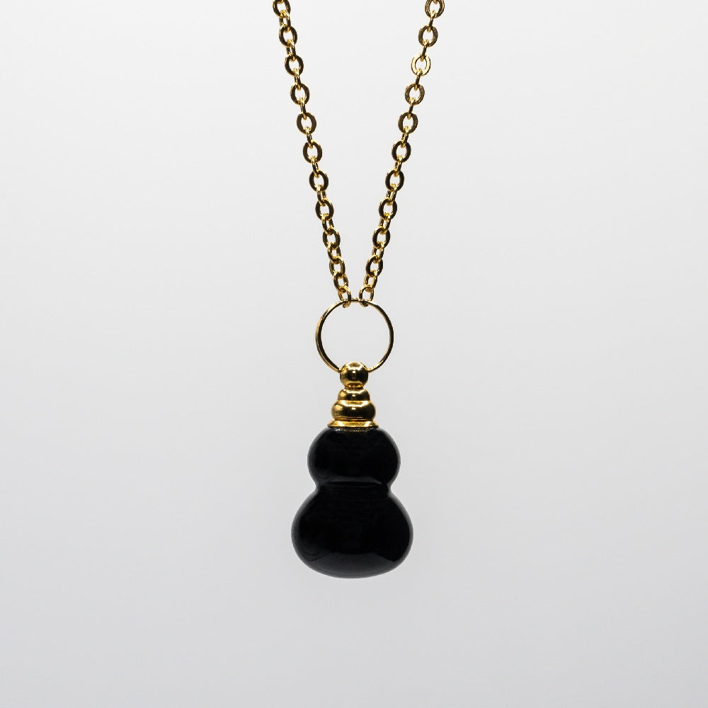 18k Real Saudi Gold Black Onyx Center Necklace outlets 15mm